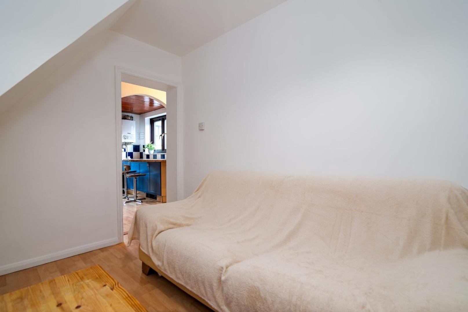 Gasthuis Guestready - 4br In Surrey Quays Canada Water Londen